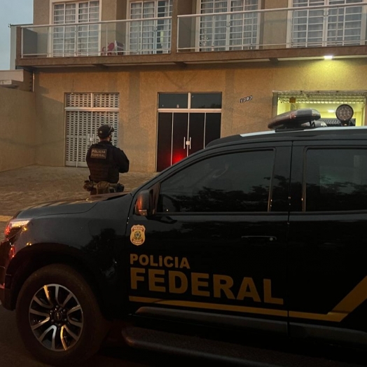 PF deflagra operação 
