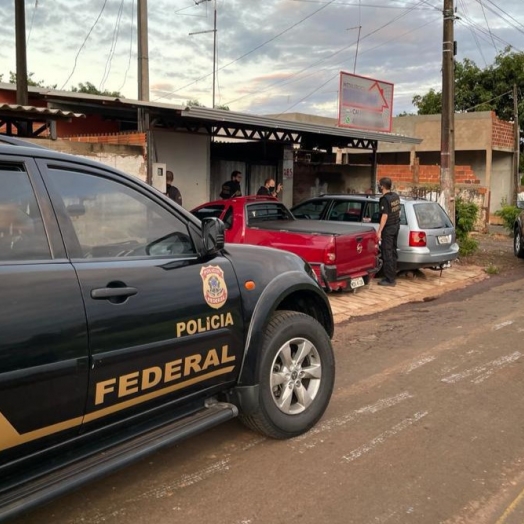 PF deflagra operação de combate ao tráfico de drogas em estados do sul e cumpre mandados na região