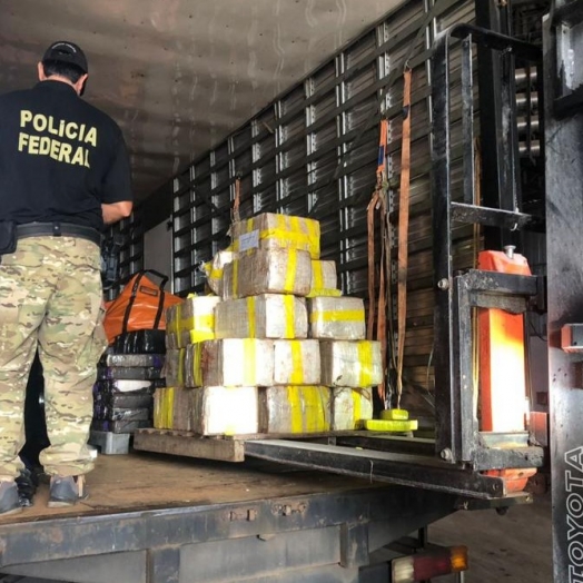 PF destrói mais de 8 toneladas de drogas apreendidas em Foz do Iguaçu