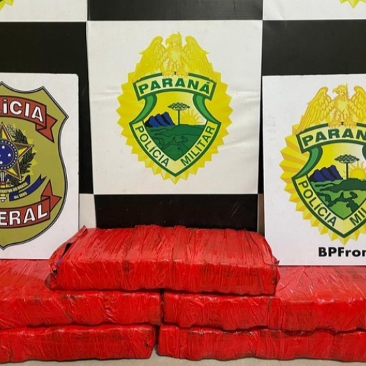 PF e BPFron apreendem aproximadamente 43 kg de maconha no PR