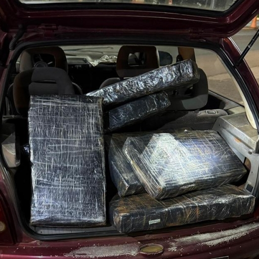PF e BPFRON apreendem veículos e mais de uma tonelada de droga em Santa Helena