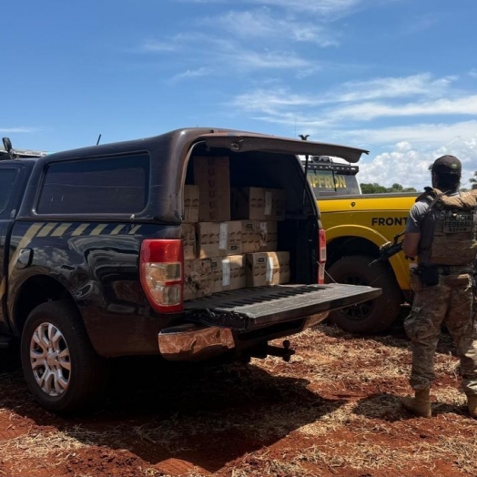 PF e PM apreendem 15 mil maços de cigarros em Santa Helena