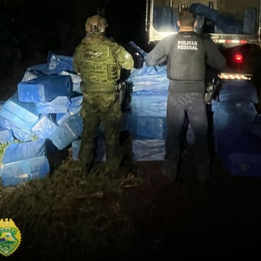 PF e PM localizam depósitos de cigarros contrabandeados em Itaipulândia/PR