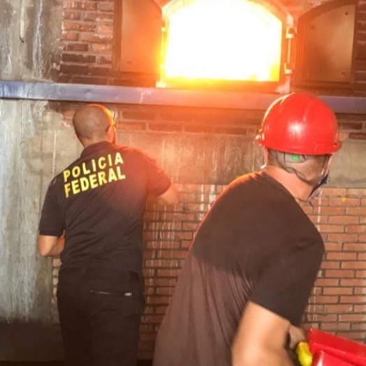 PF incinera mais de três toneladas de drogas em Foz do Iguaçu