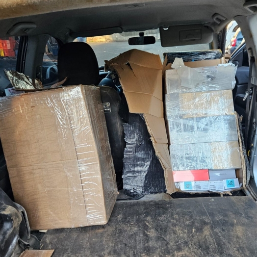 PF, PC e PM apreendem carga de mercadorias contrabandeadas em Foz do Iguaçu