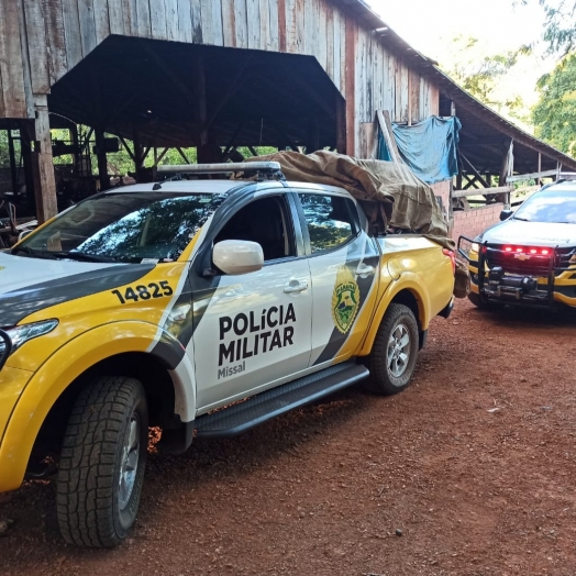 PM apreende cigarros contrabandeados e prende dono de chácara em Itaipulândia