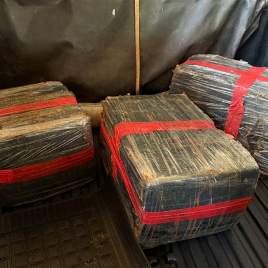Polícia apreendem quase 70 kg de maconha em Santa Helena