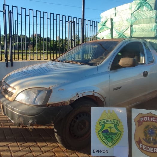 Polícia Federal e BPFRON apreendem dois veículos carregados com cigarros paraguaios