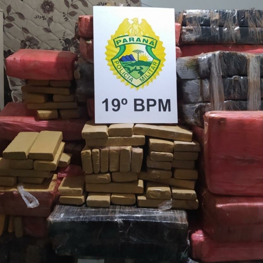 Polícia Militar apreende 1,700 kg de maconha em Santa Helena e detém uma pessoa