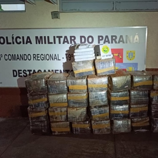 Polícia Militar apreende 600 kg de drogas em Diamante do Oeste