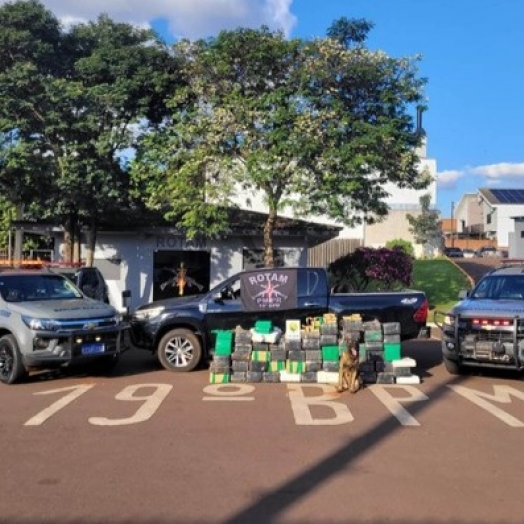 Polícia Militar apreende 850 quilos de droga em área rural de Toledo