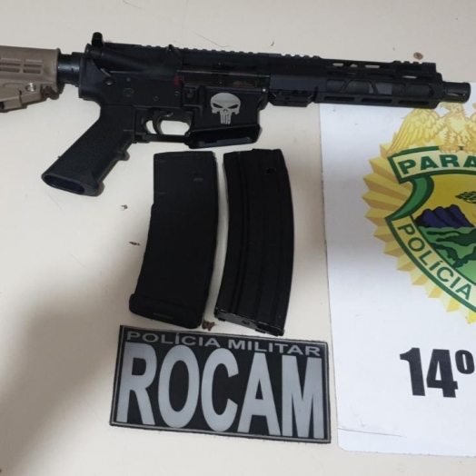 Polícia Militar apreende arma de guerra em Foz do Iguaçu