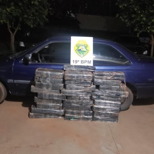 Polícia Militar apreende veículo com 256 quilos de droga em Santa Helena