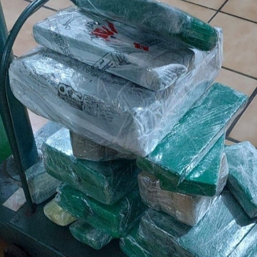 Polícia Militar prende homem com 22,5kg de maconha em Santa Terezinha de Itaipu