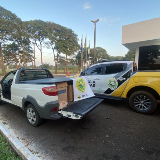Polícia Rodoviária apreende veículo com cigarros e prende motorista em Santa Helena