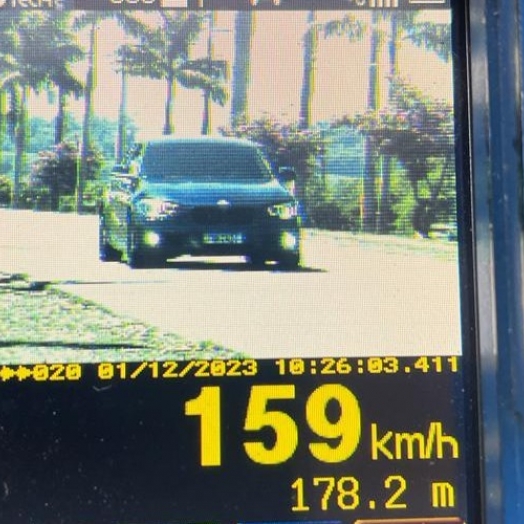 Polícia Rodoviária de Santa Helena autua motoristas em excesso de velocidade na PR-488