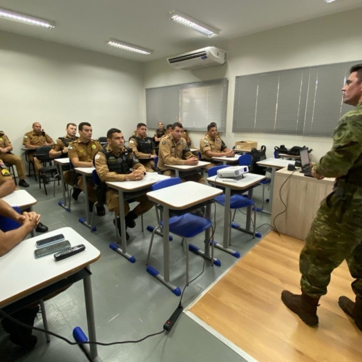 Policiais Militares da 3ª Companhia de Santa Helena recebem instrução sobre georreferenciamento