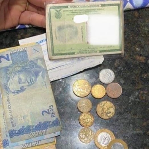 Policial Militar encontra carteira com dinheiro e devolve ao dono em Itaipulândia