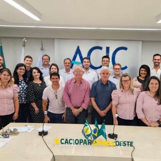 Presidente da ACISMI e diretor da Caciopar participa de encontro da Entidade