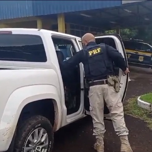 PRF apreende 441 quilos de maconha após duas tentativas de fuga em Céu Azul