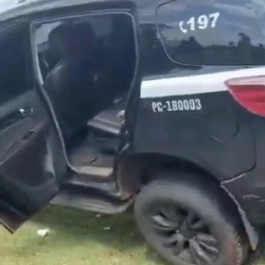 PRF apreende drogas em falsa viatura no Paraná