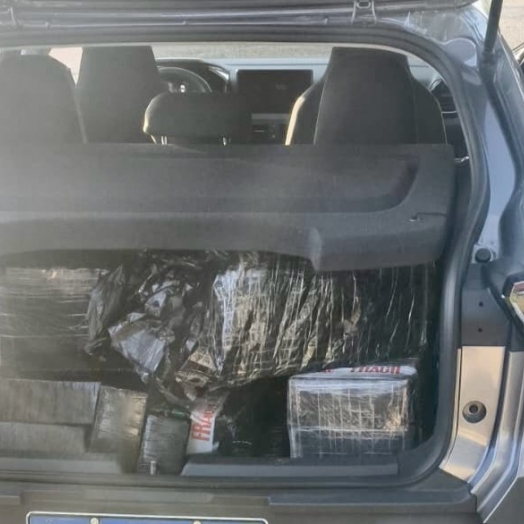 PRF apreende mais de 300 quilos de drogas após fuga na BR-277, em Céu Azul (PR)