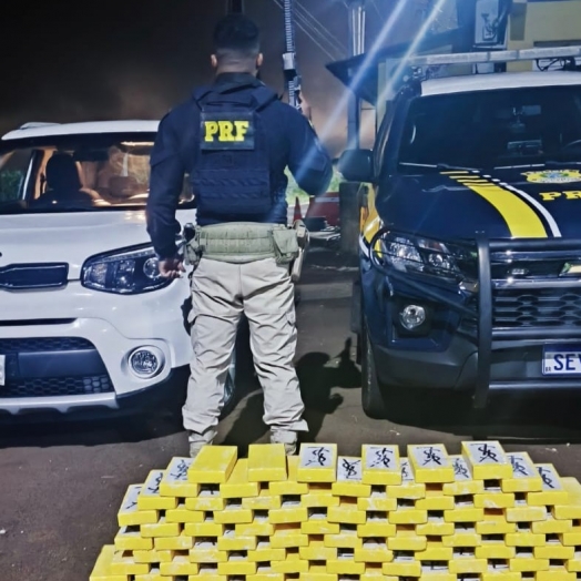 PRF apreende quase 100 kg de cocaína em fundo falso na BR-277 em Santa Terezinha de Itaipu (PR)