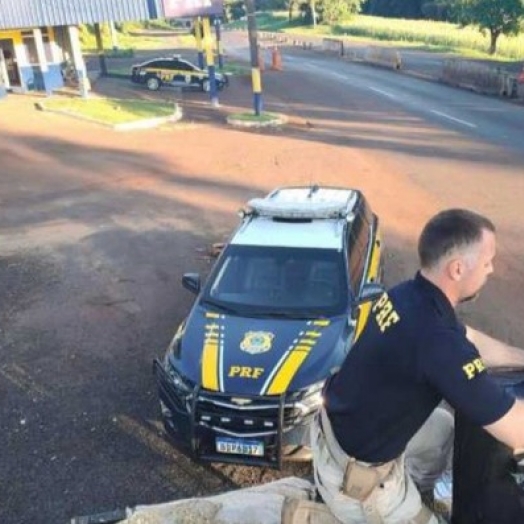 PRF apreende R$ 1 milhão em cigarros contrabandeados em Céu Azul