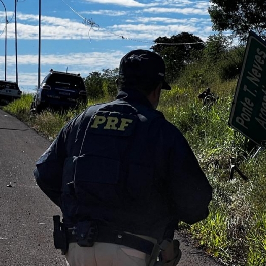 PRF atende atropelamento com vítima fatal na BR-277 em Foz do Iguaçu (PR)