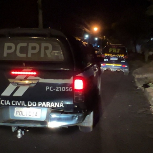 PRF e Polícia Civil cumprem mandado de busca e apreensão em Foz do Iguaçu após disparos registrados na BR-277
