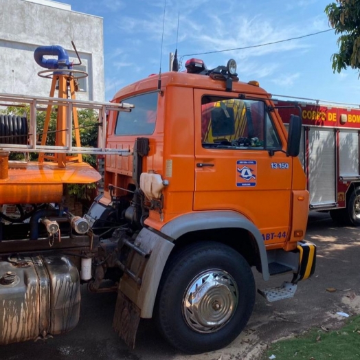 Princípio de incêndio em imóvel mobiliza Defesa Civil e Bombeiros em Santa Helena