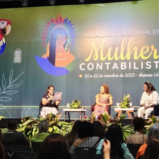 Profissionais de Itaipu participam de Encontro Nacional da Mulher Contabilista, em Manaus