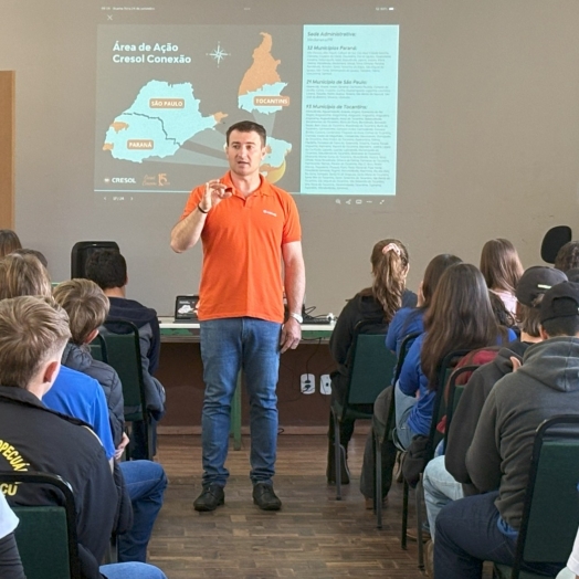 Projeto Juventude Cooperativista impacta mais de 200 jovens em Foz, Missal e São Miguel do Iguaçu