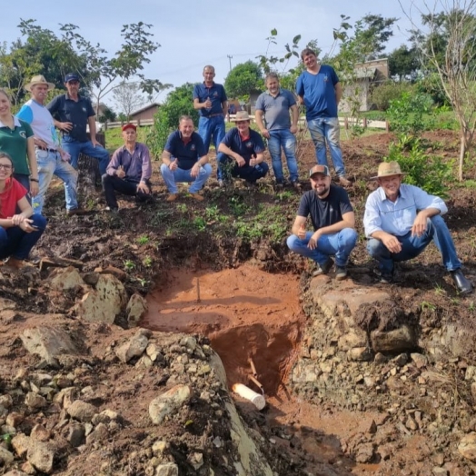 Proteção de Nascente em Linha Bandeirantes celebra a Semana do Meio Ambiente em Missal