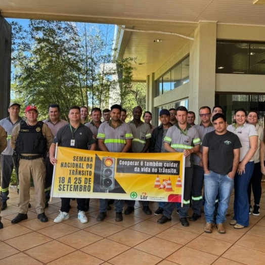 PRv de Santa Helena ministra palestra sobre Segurança no Trânsito à motoristas em Itaipulândia