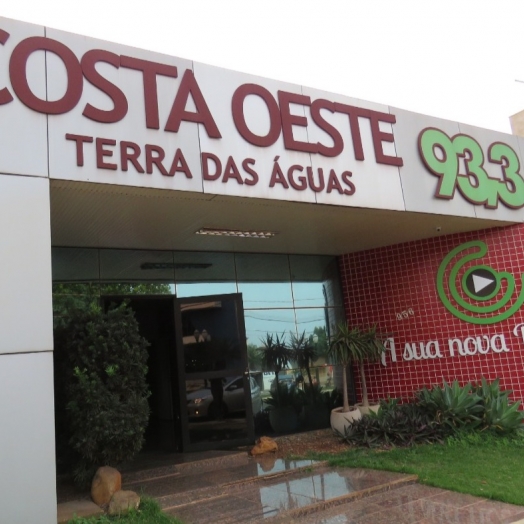 Rádio Costa Oeste 93,3 FM recebe certificado de reconhecimento da UTFPR