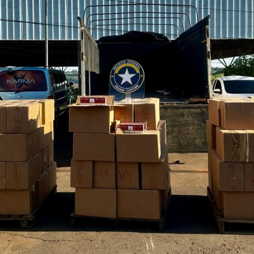 Receita Federal retém 30 mil maços de cigarros na Ponte Internacional da Amizade