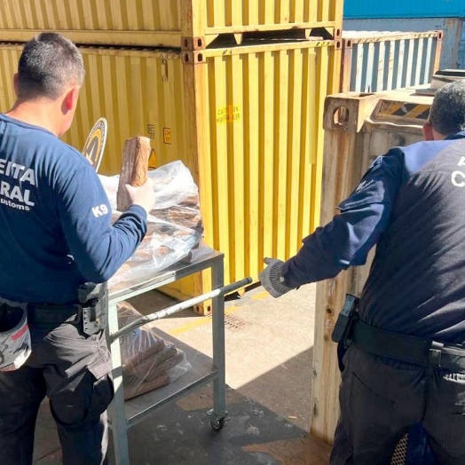 Receita Federal retém 50 kg de cocaína no Porto de Paranaguá
