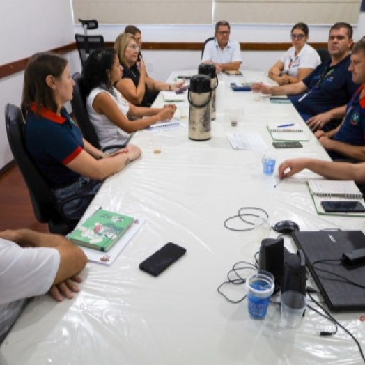 Representantes do Senac de Medianeira apresentam opções de capacitação profissional em Missal