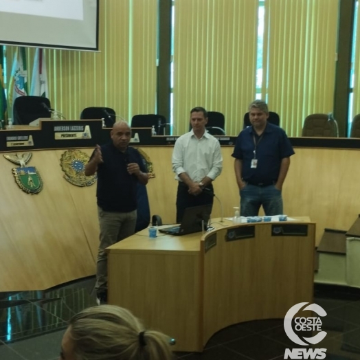 Reunião entre produtores de frango e representante da Copel busca solução para o problema de quedas de energia elétrica em São Miguel do Iguaçu