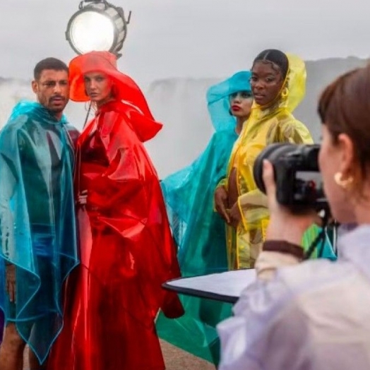RPC exibe primeiro capítulo de Vale Tudo em evento especial em Foz do Iguaçu