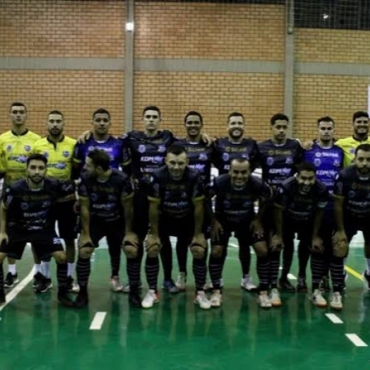 Santa Helena Futsal aplica 9x0 no Sarandi e lidera o Grupo L da Série Bronze