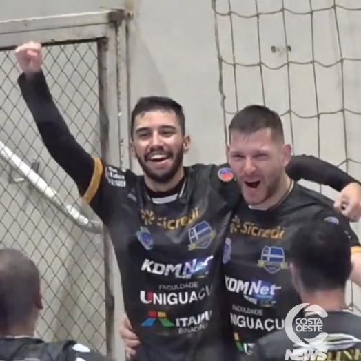 Santa Helena Futsal vence o Chopinzinho e larga na frente nas quartas da Copa Paraná