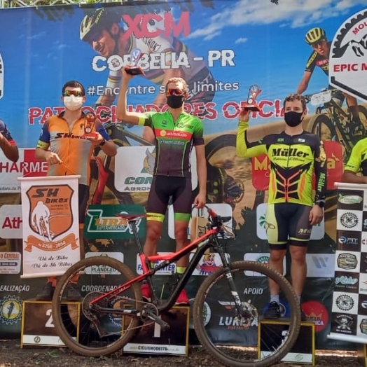 Santa-helenense é vice-campeão em competição de ciclismo em Corbélia