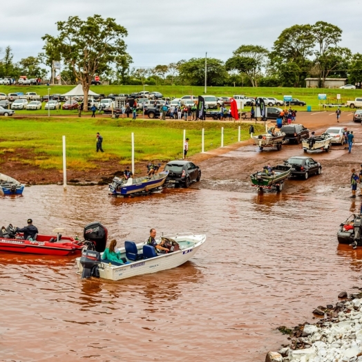 Santa Terezinha de Itaipu sedia 10ª edição da Pesca Internacional ao Tucunaré