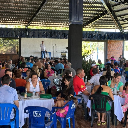 São Miguel do Iguaçu: Produtor rural recebe apoio da comunidade em almoço beneficente