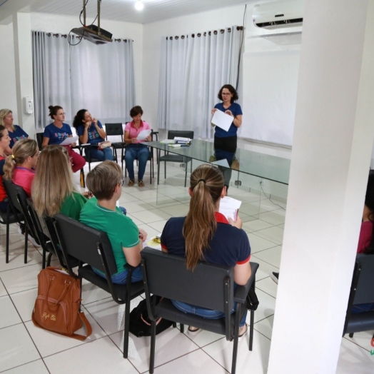 Secretaria de Educação de Missal apresenta detalhes sobre o Curso preparatório para Gestores Escolares