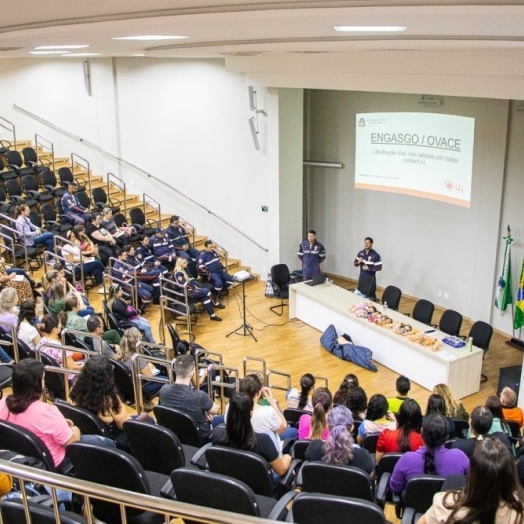 Secretaria de Saúde através da Equipe do SAMU promove treinamento de primeiros socorros OVACE para os profissionais da educação básica