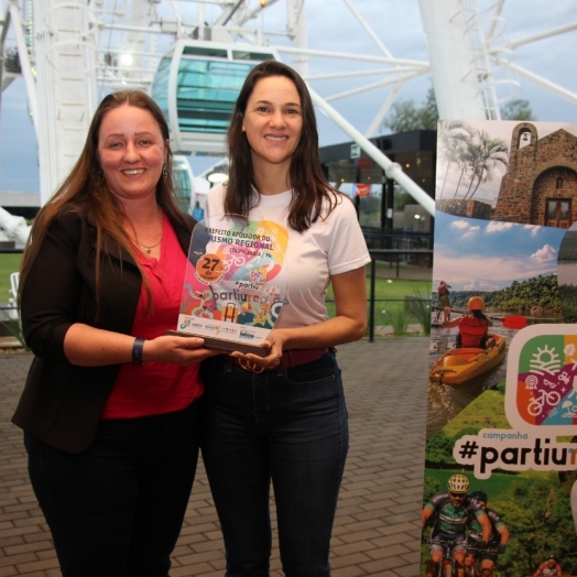 Secretária de Turismo e Lazer Angela Frey representou Itaipulândia em homenagem ao Dia Mundial do Turismo