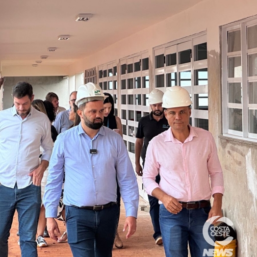 Secretário de Estado da Educação visita obras do CEEP Medianeira